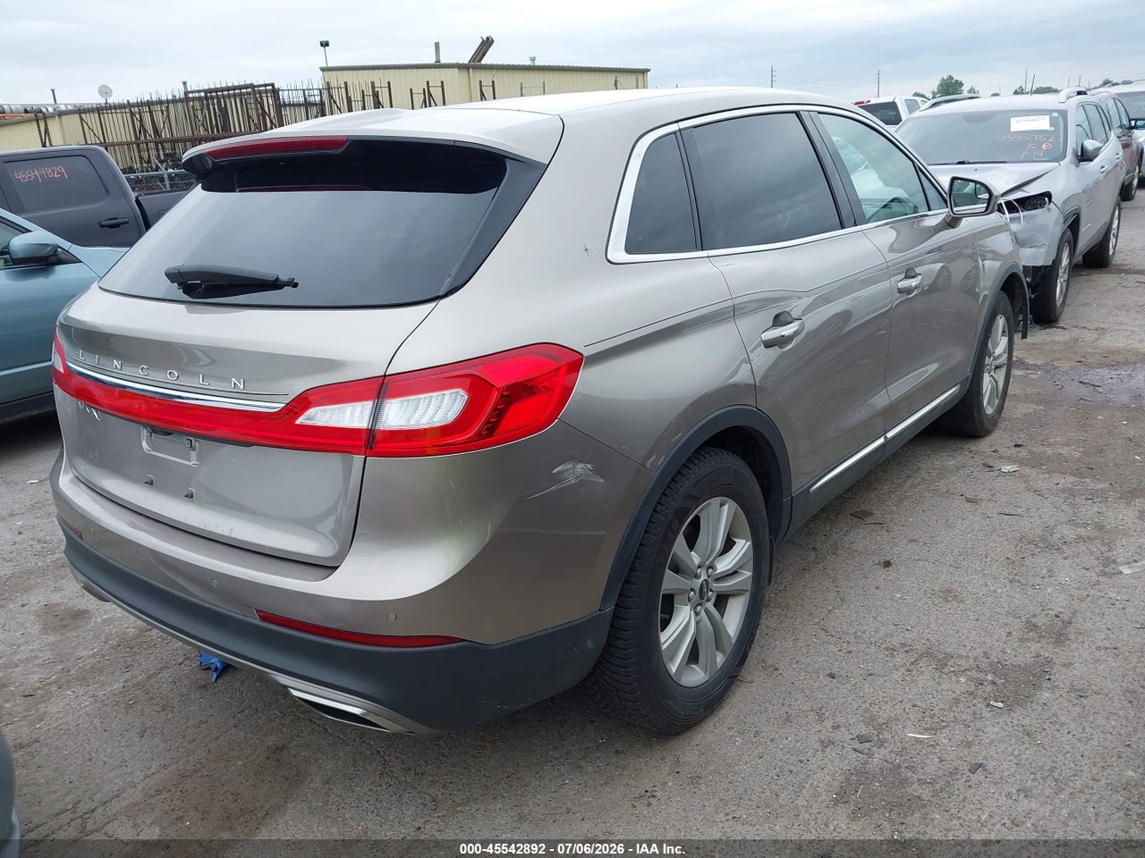 2018 LINCOLN MKX PREMIERE · 4/11