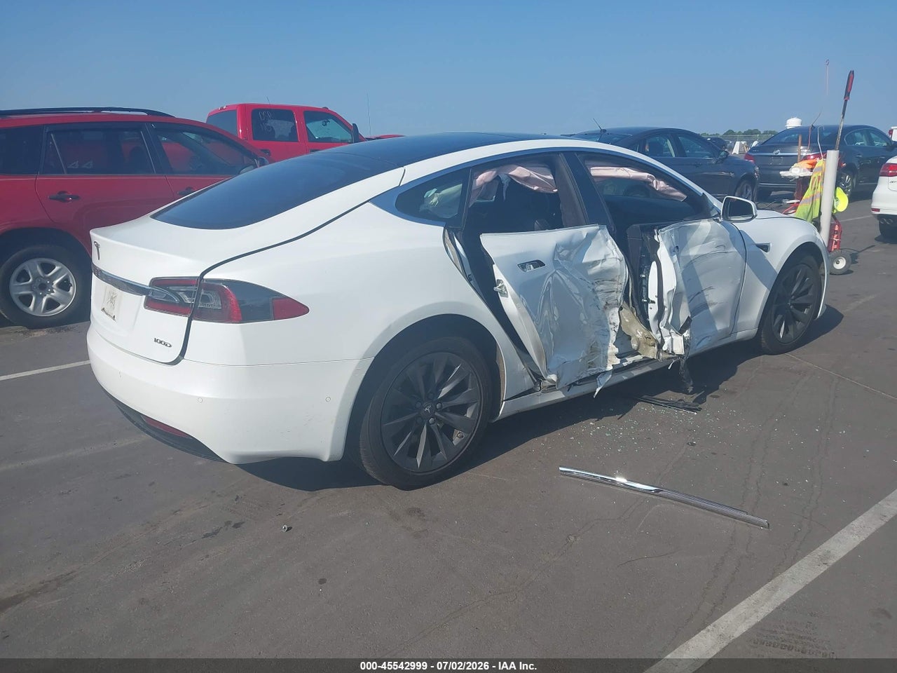 2018 TESLA MODEL S 100D/75D/P100D · 4/11