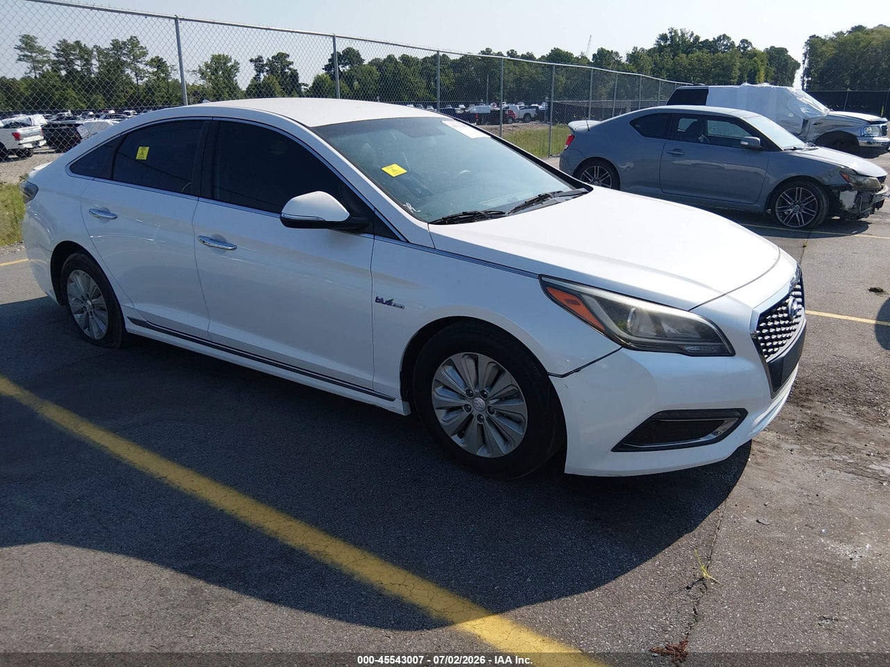KMHE24L1XGA****** · 2016 HYUNDAI SONATA HYBRID SE