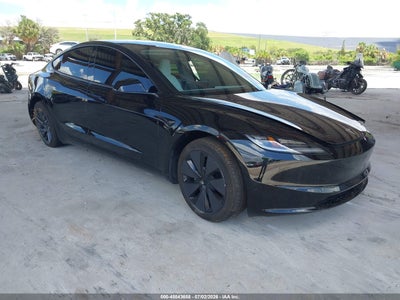 5YJ3E1EA5SF****** · 2025 TESLA MODEL 3 LONG RANGE REAR-WHEEL DRIVE/STANDARD REAR-WHEEL DRIVE