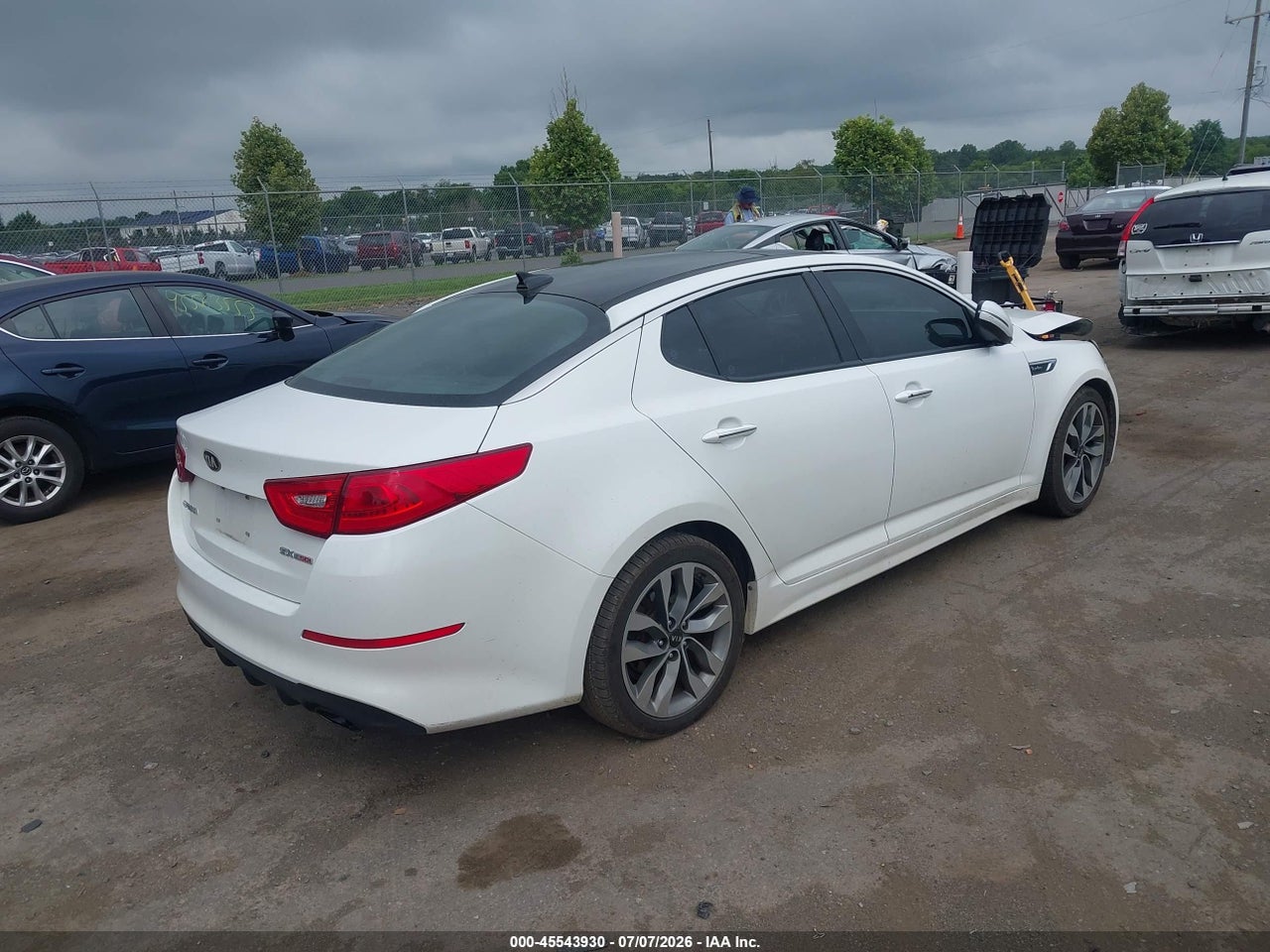 2015 KIA OPTIMA SX TURBO · 4/11