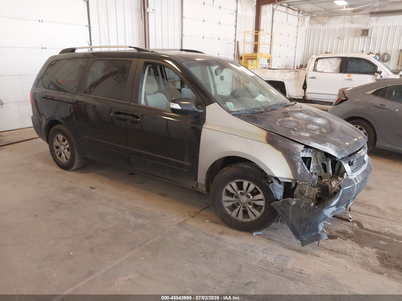 KNDMG4C74C6****** · 2012 KIA SEDONA LX