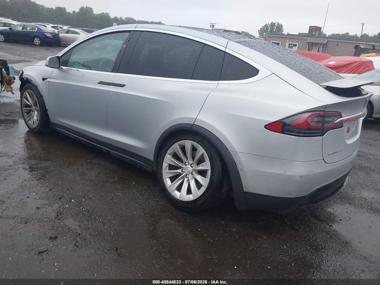 2018 TESLA MODEL X 100D/75D/P100D · 3/10