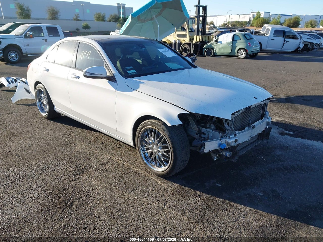 WDDWF8DB4LR****** · 2020 MERCEDES-BENZ C 300