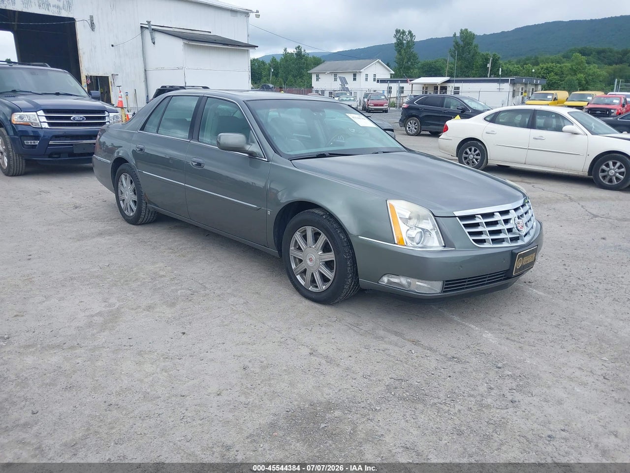 1G6KD57Y57U****** · 2007 CADILLAC DTS LUXURY II