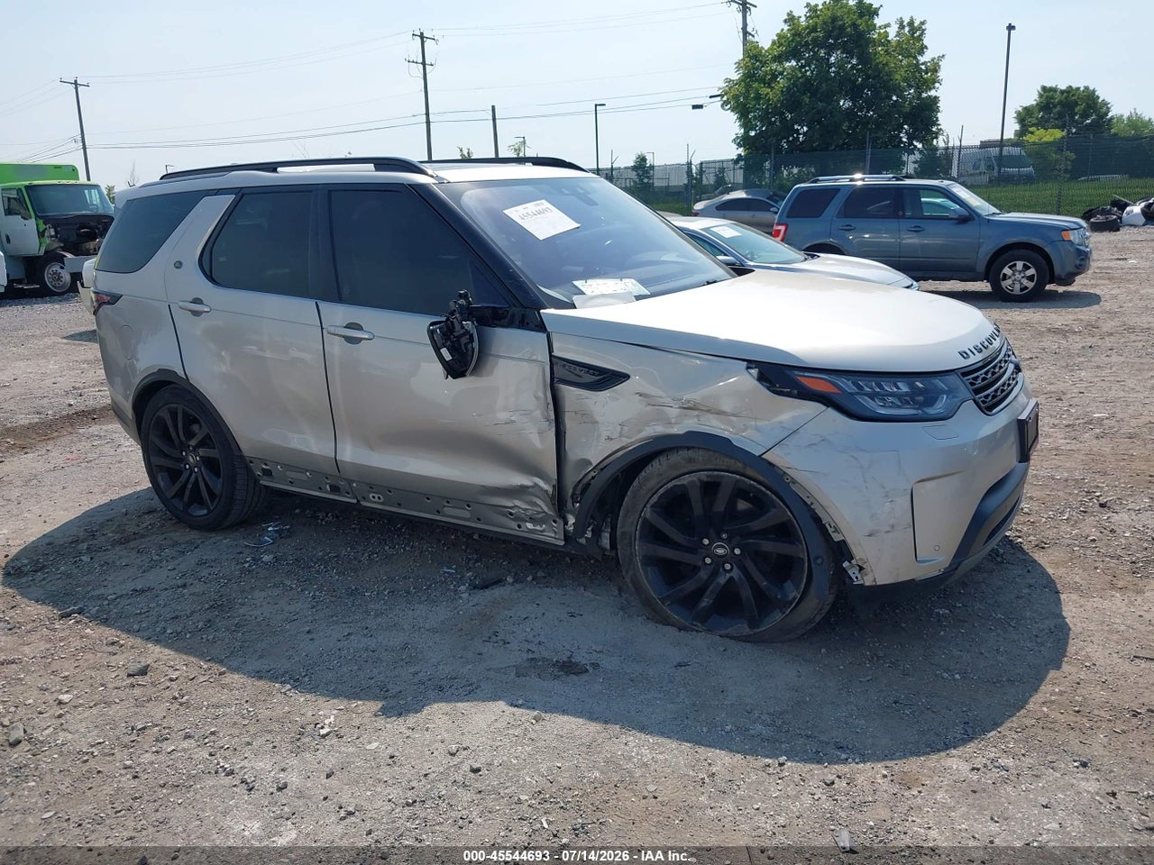 SALRHBBV3HA****** · 2017 LAND ROVER DISCOVERY HSE LUXURY