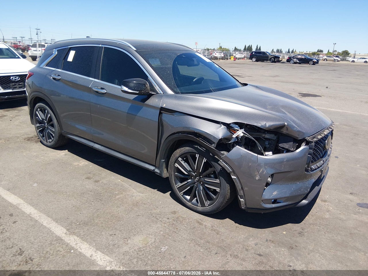 3PCAJ5BB1MF****** · 2021 INFINITI QX50 LUXE AWD