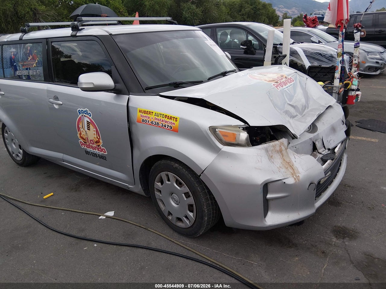 JTLZE4FEXB1****** · 2011 SCION XB