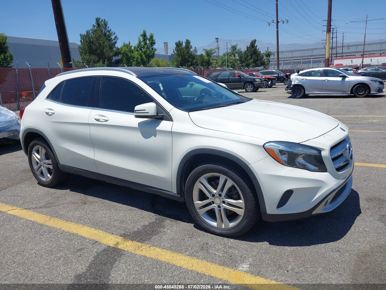WDCTG4GB8FJ****** · 2015 MERCEDES-BENZ GLA 250 4MATIC