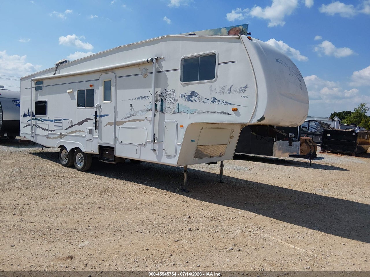 4X4FWCG255V****** · 2005 FOREST RIVER WILDCAT