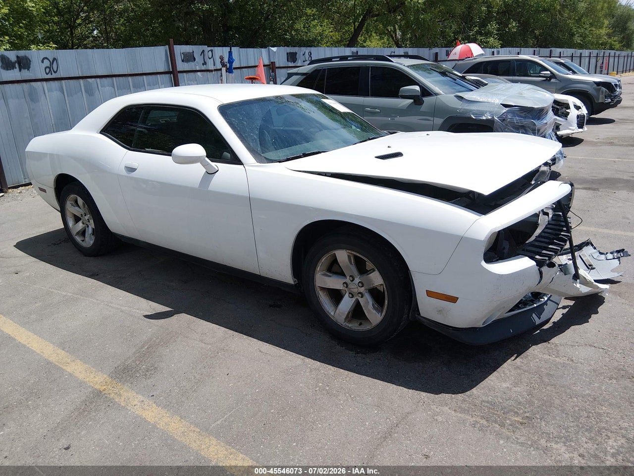 2C3CDYAG1EH****** · 2014 DODGE CHALLENGER SXT
