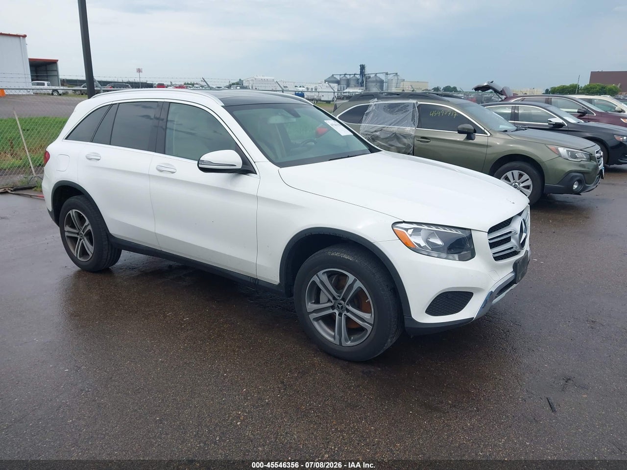 WDC0G4KB9KV****** · 2019 MERCEDES-BENZ GLC 300 4MATIC