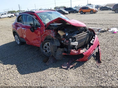 ZFBCFYDT0GP****** · 2016 FIAT 500X LOUNGE