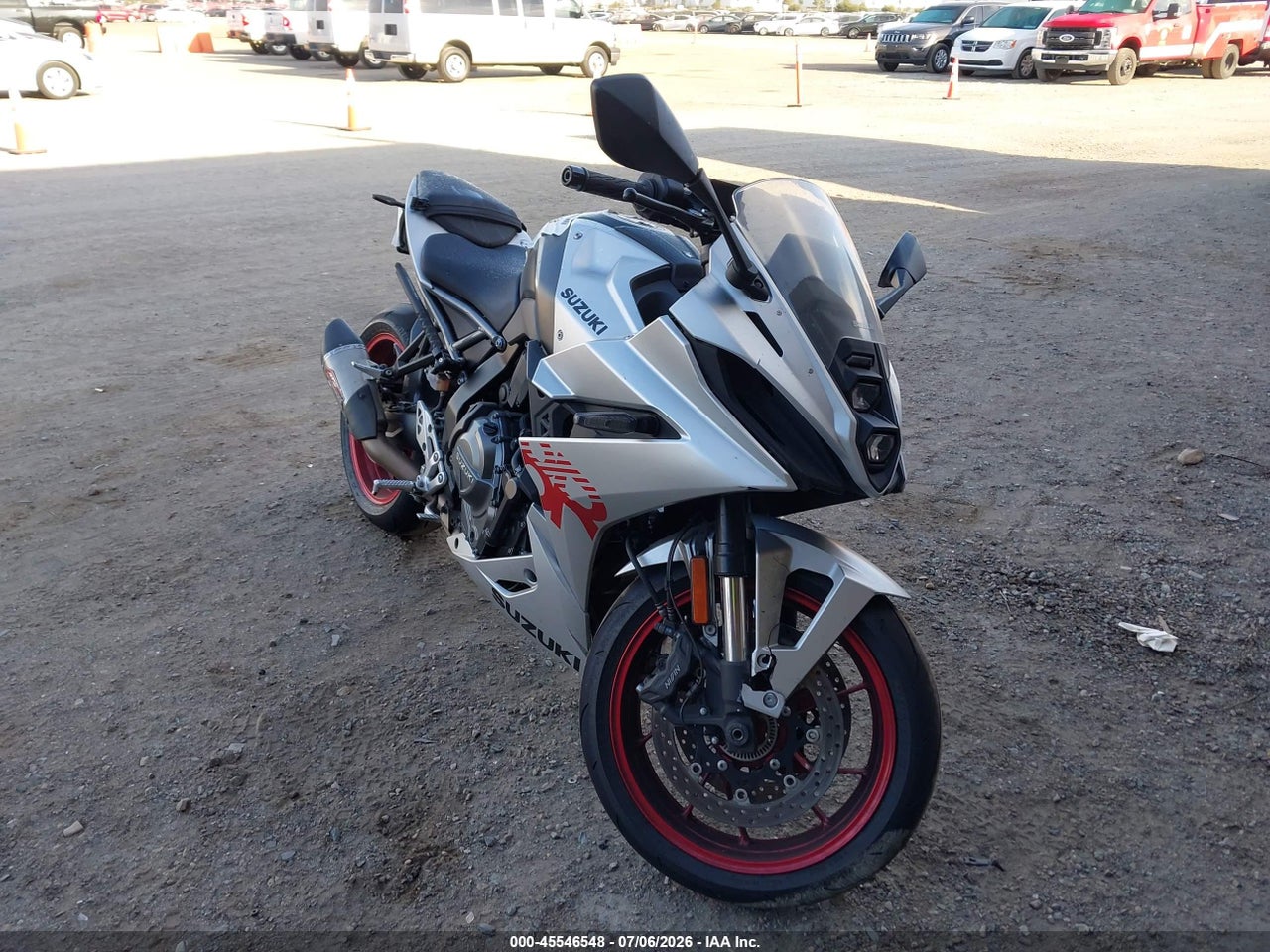 JS1EM13B6R7****** · 2024 SUZUKI GSX800 F