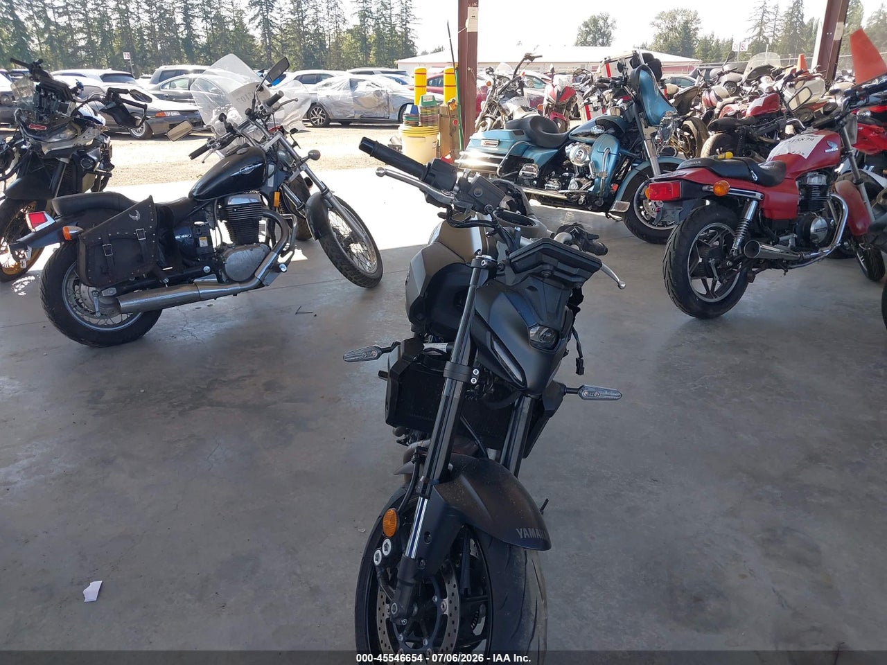 2025 YAMAHA MTN690 · 5/11