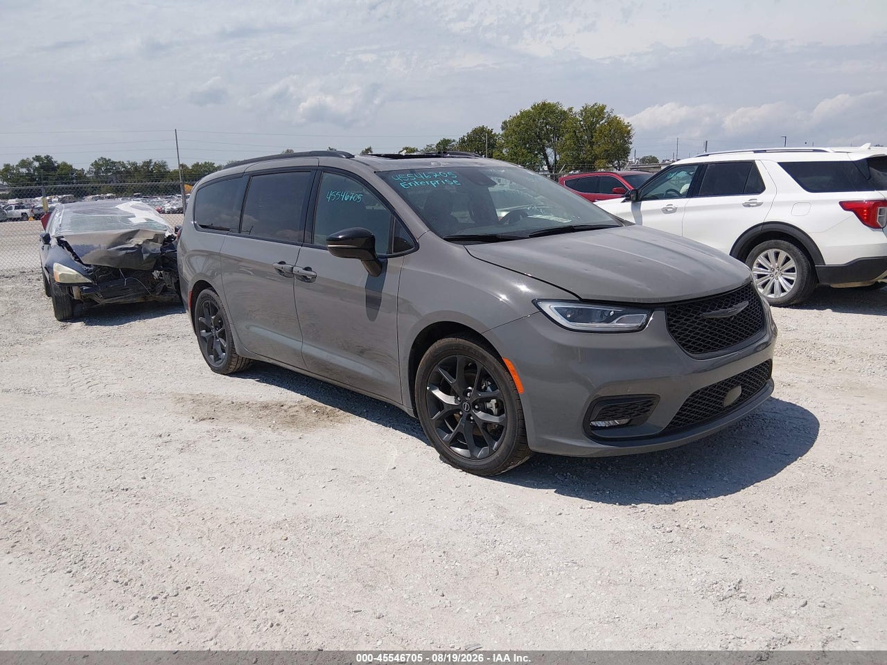 2C4RC1GG0SR****** · 2025 CHRYSLER PACIFICA LIMITED
