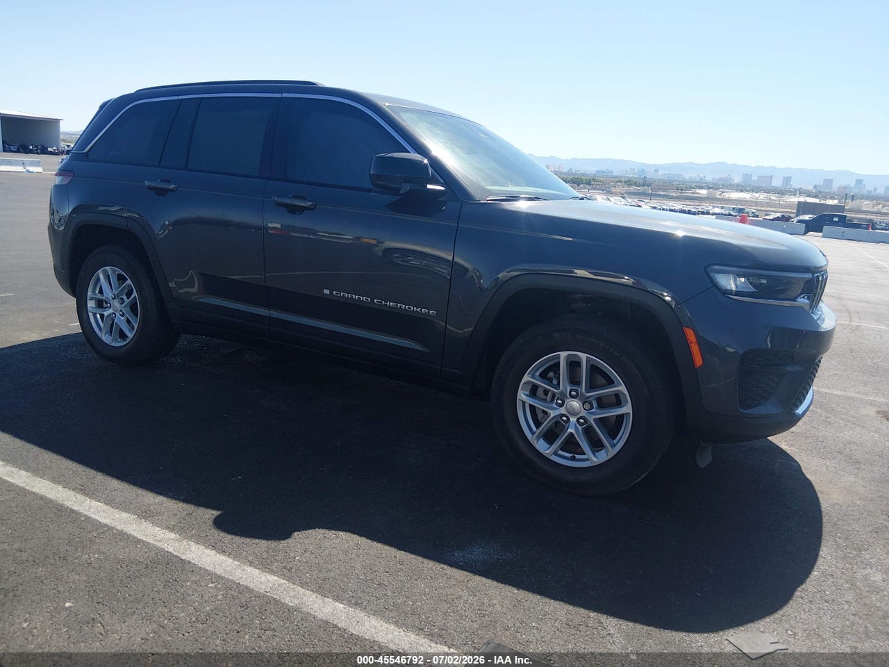 1C4RJHAG3RC****** · 2024 JEEP GRAND CHEROKEE LAREDO X 4X4