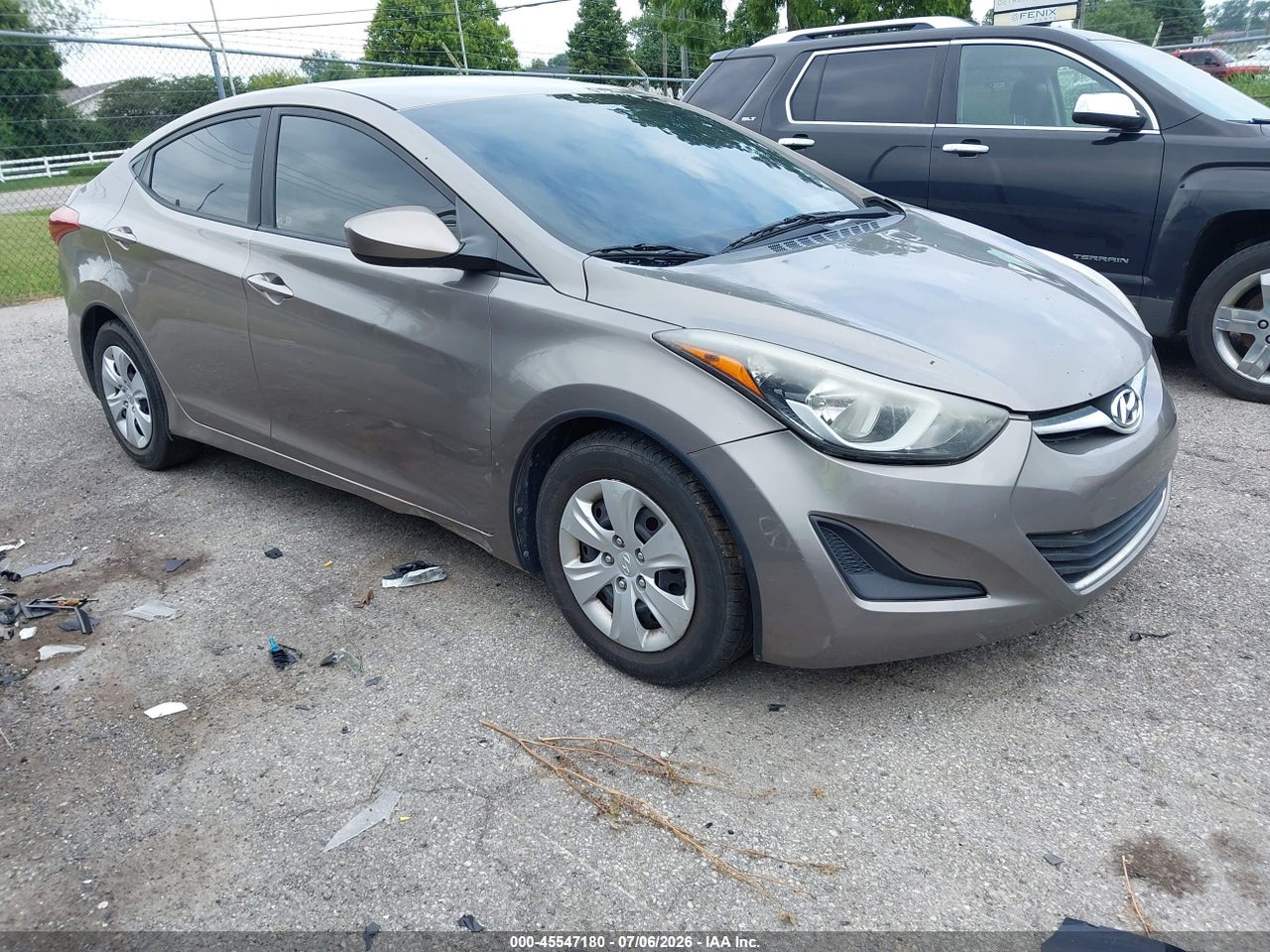 5NPDH4AE2GH****** · 2016 HYUNDAI ELANTRA SE