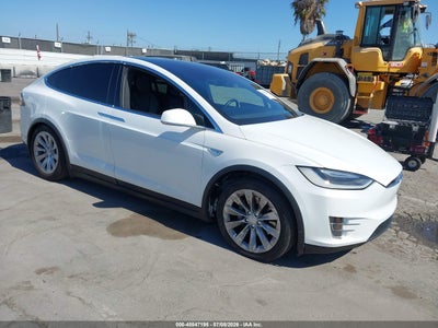 5YJXCBE25GF****** · 2016 TESLA MODEL X 60D/70D/75D/90D/P100D