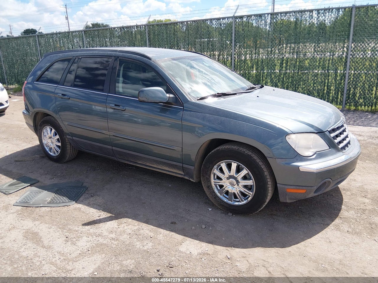 2A8GM68X27R****** · 2007 CHRYSLER PACIFICA TOURING