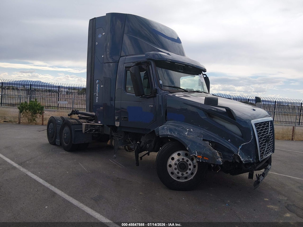 4V4NC9UG2NN****** · 2022 VOLVO VNL