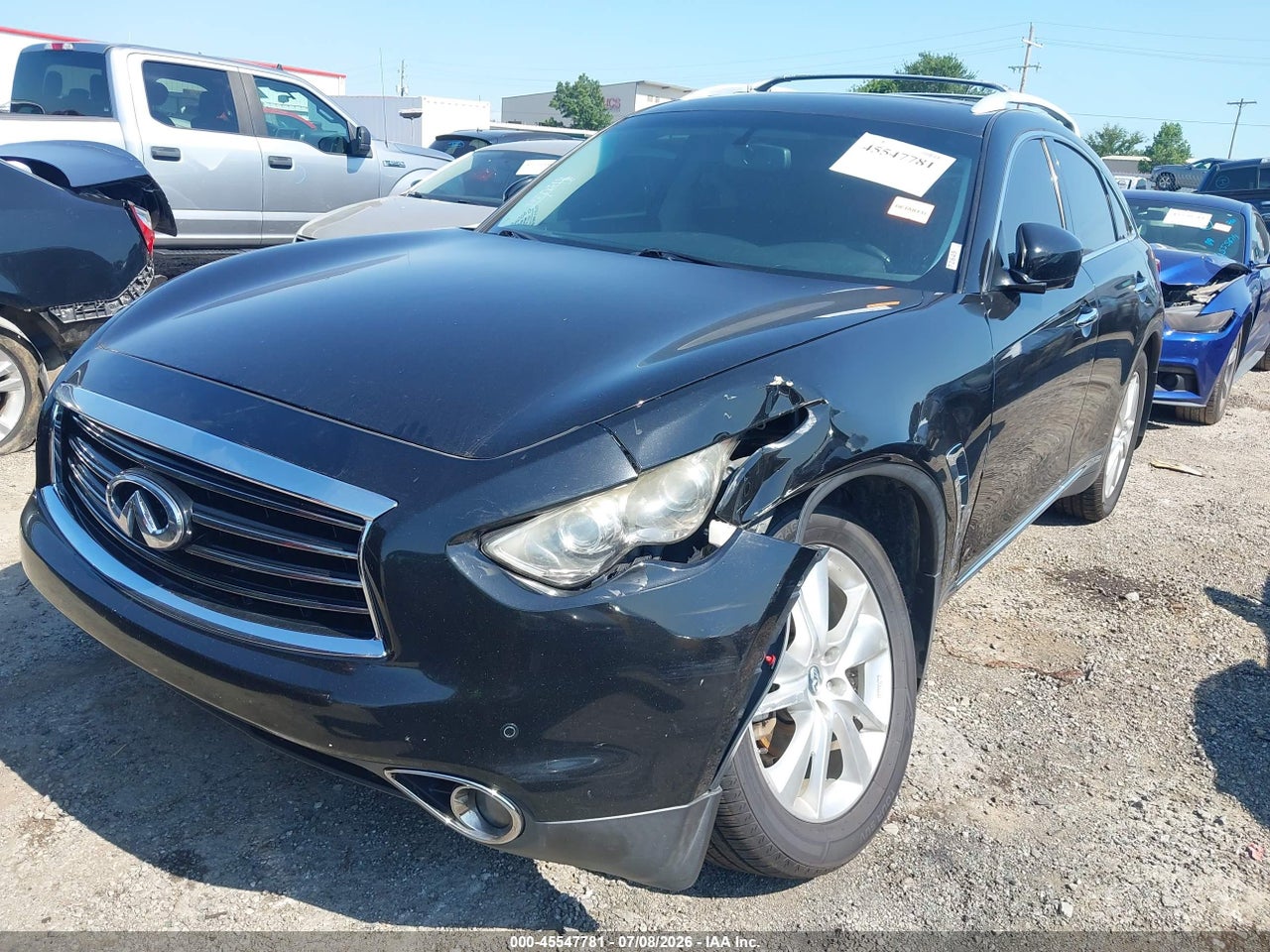 2013 INFINITI FX37 · 2/11