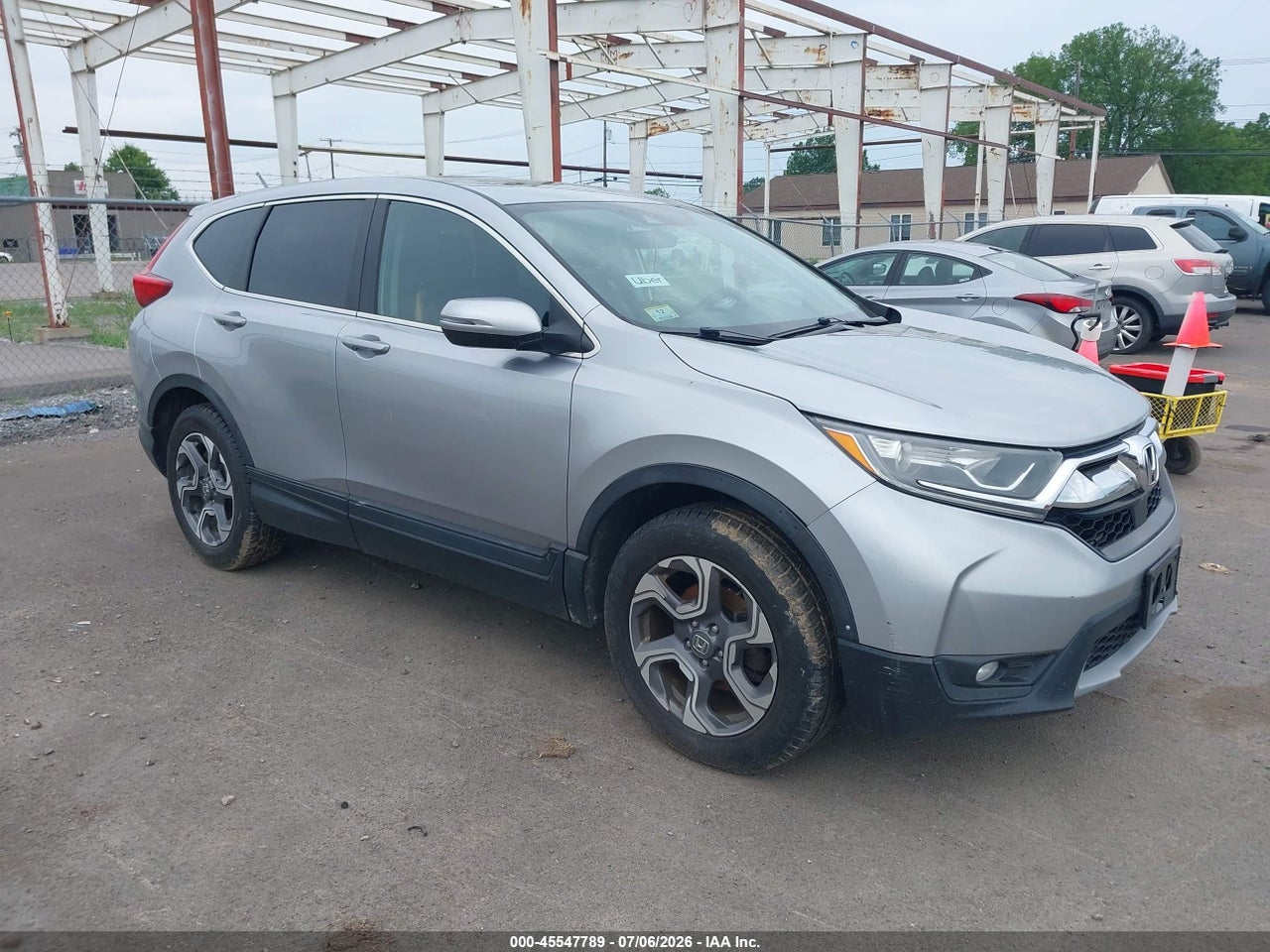 7FARW2H55JE****** · 2018 HONDA CR-V EX