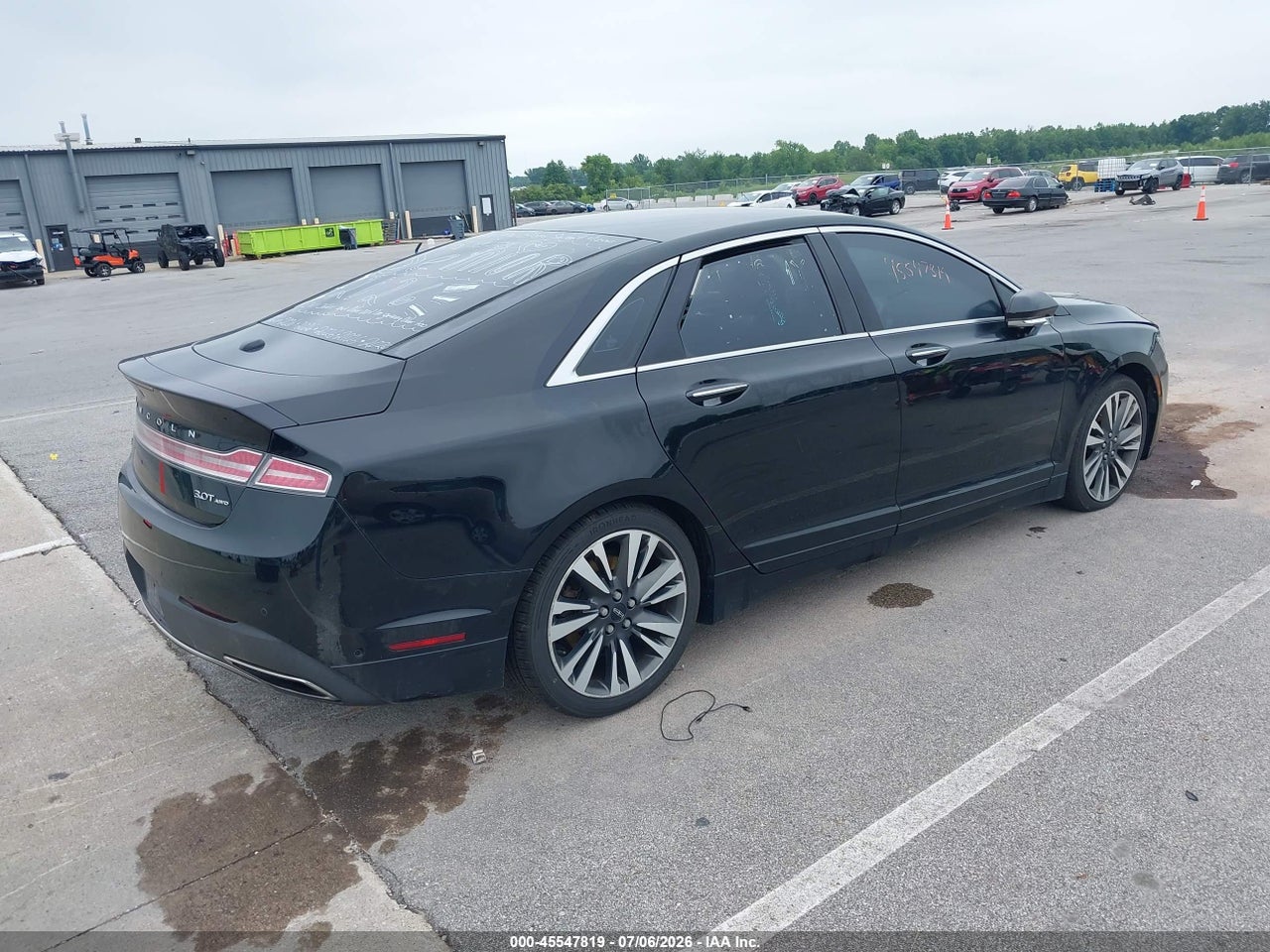2017 LINCOLN MKZ RESERVE · 4/11