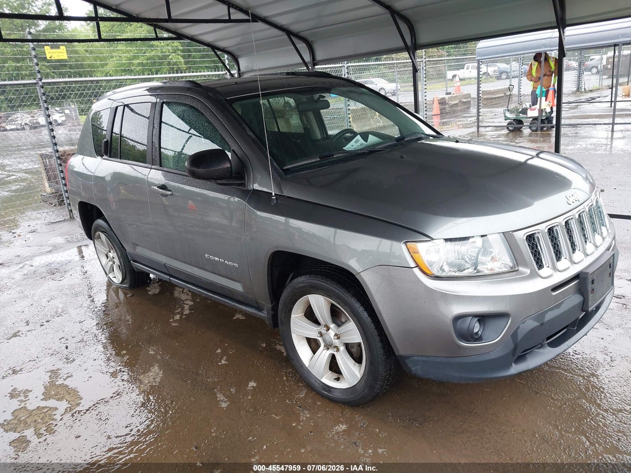 1C4NJDEB2DD****** · 2013 JEEP COMPASS LATITUDE