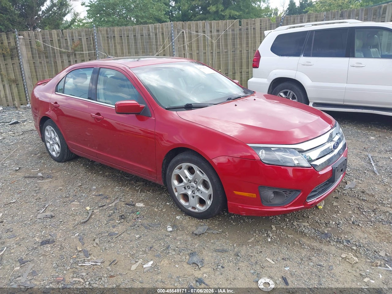 3FAHP0HA3BR****** · 2011 FORD FUSION SE