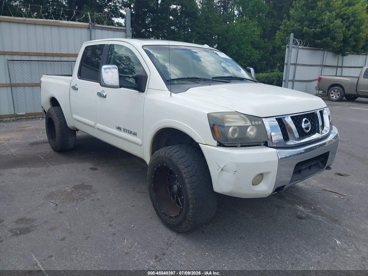 1N6BA07C58N****** · 2008 NISSAN TITAN LE