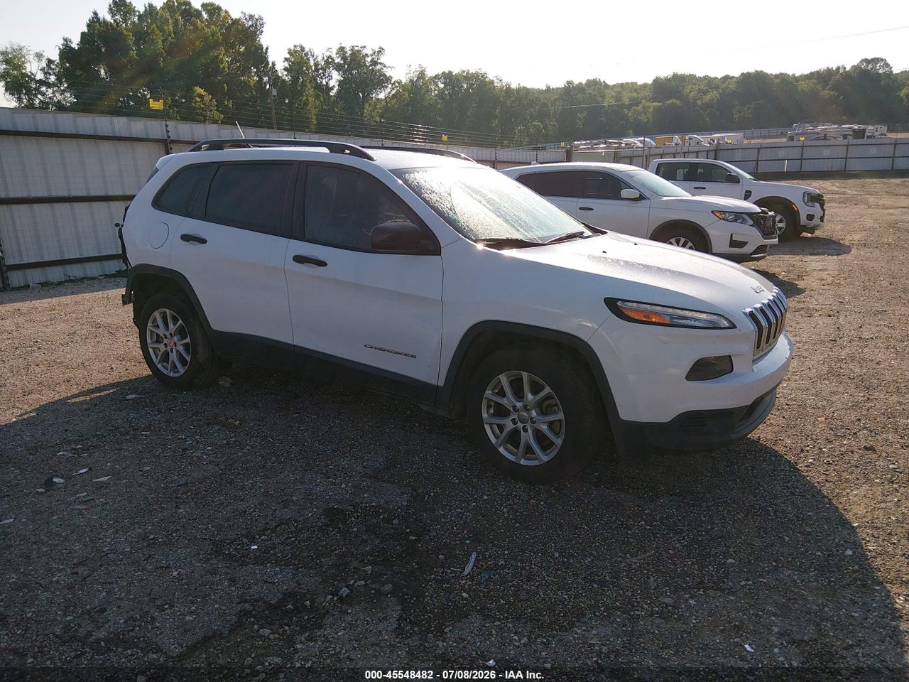 1C4PJLABXGW****** · 2016 JEEP CHEROKEE SPORT