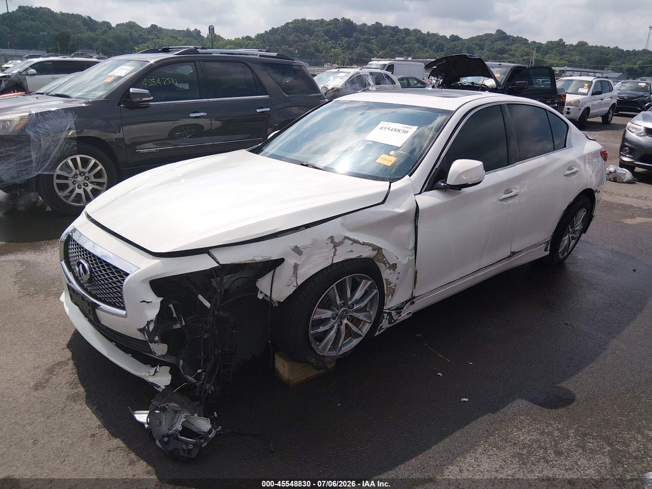 2014 INFINITI Q50 PREMIUM · 2/11