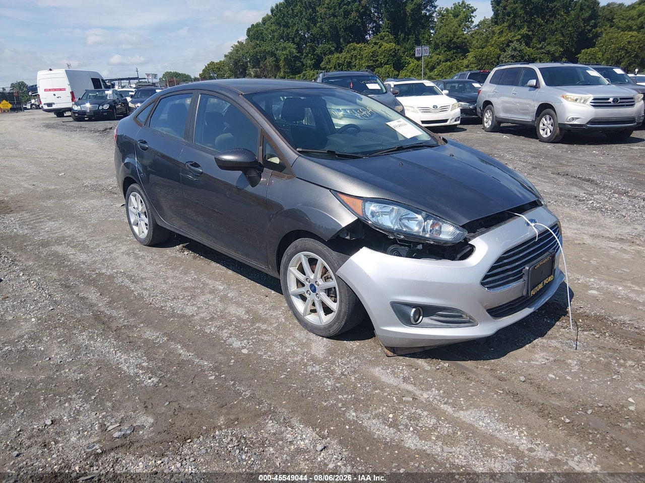 3FADP4BJ7KM****** · 2019 FORD FIESTA SE