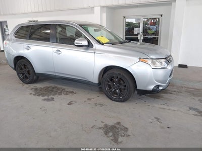 2014 MITSUBISHI OUTLANDER SE