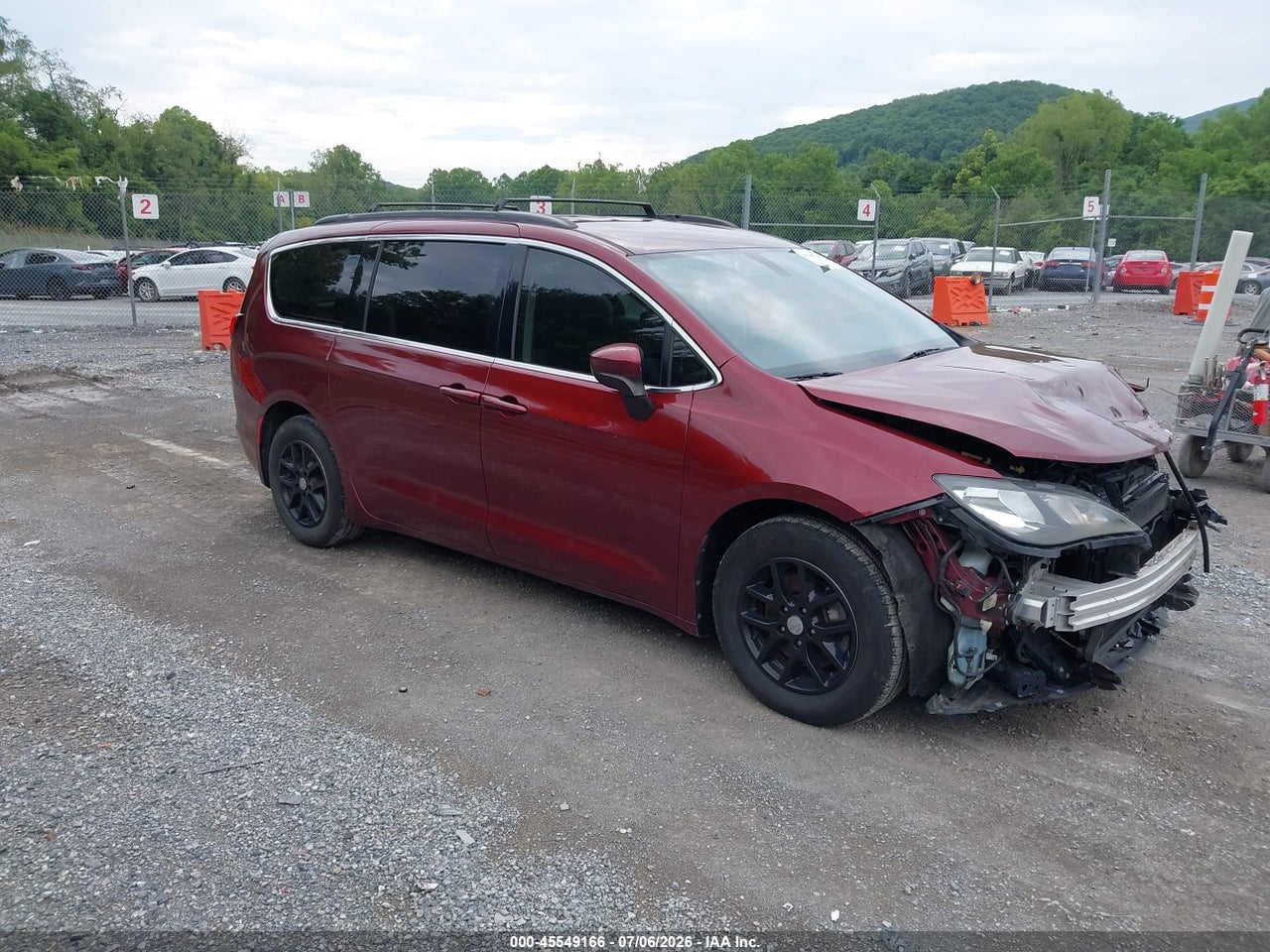 2C4RC1CG7JR****** · 2018 CHRYSLER PACIFICA LX