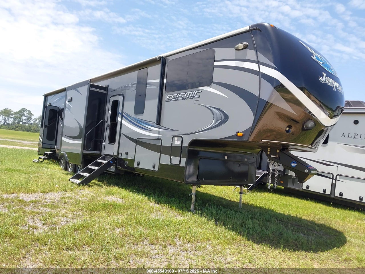 1UJCJSCV4G1****** · 2016 JAYCO SEISMIC