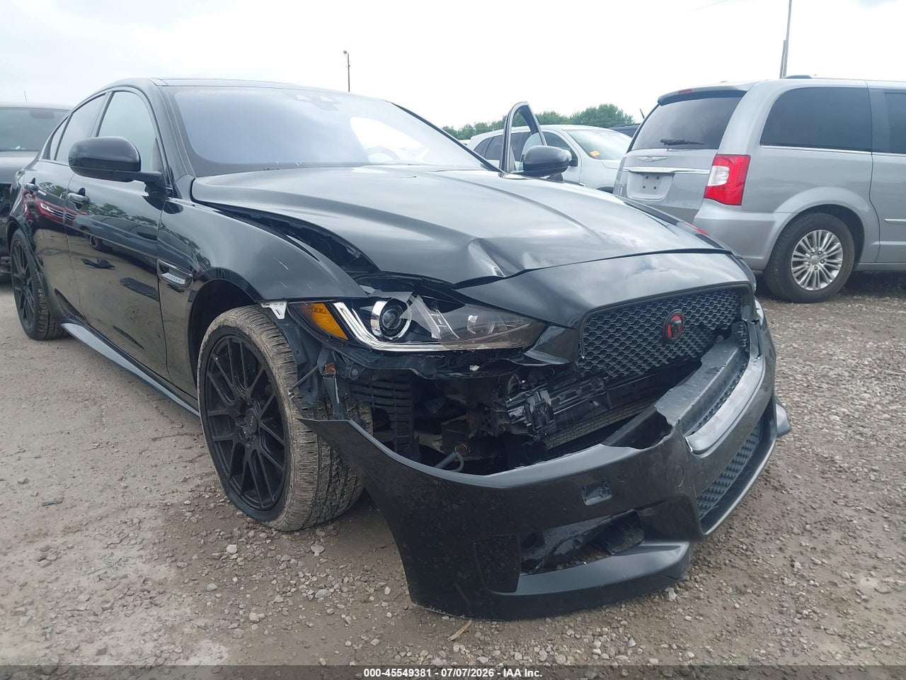 2018 JAGUAR XE S · 6/11