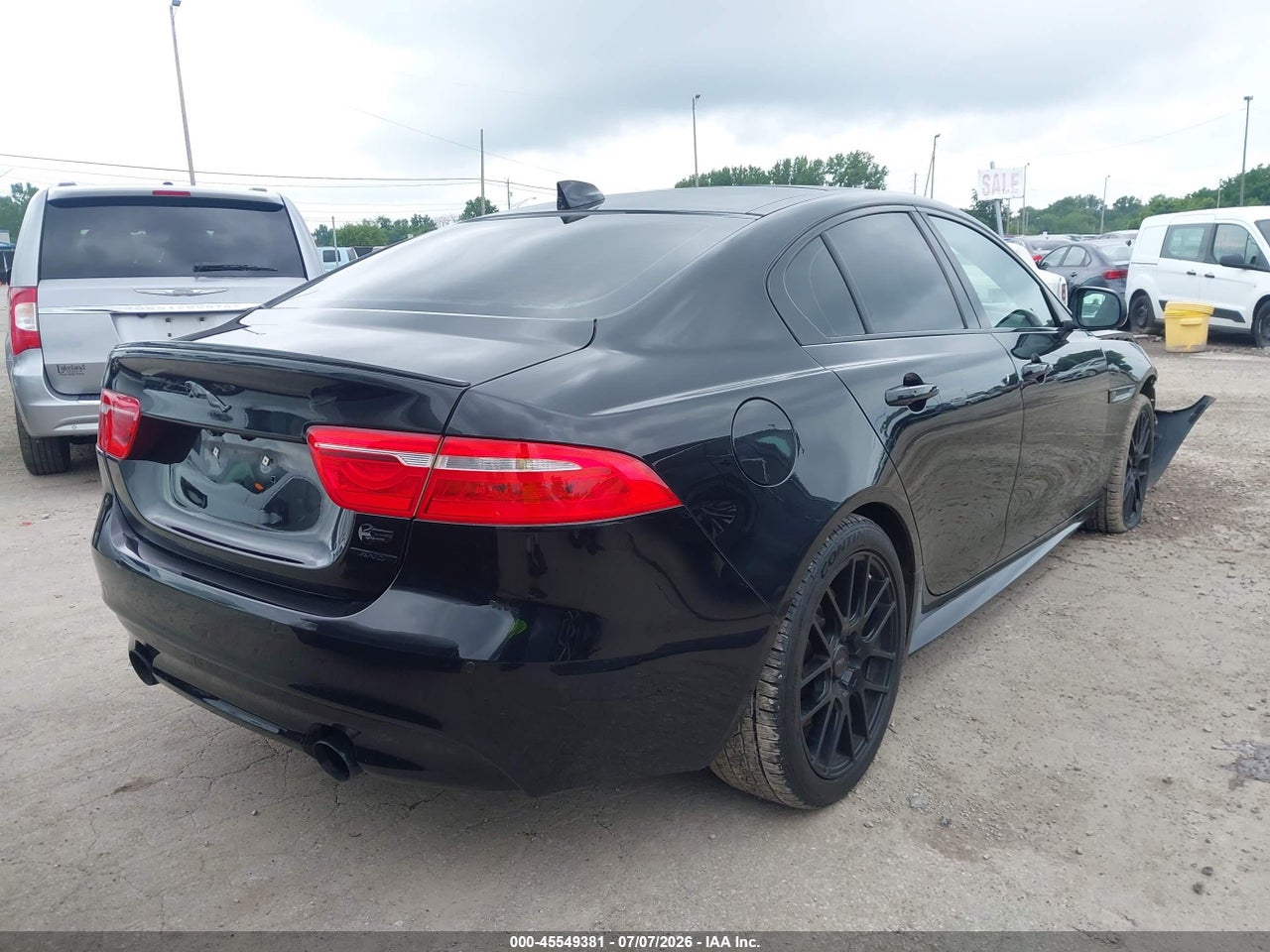 2018 JAGUAR XE S · 4/11