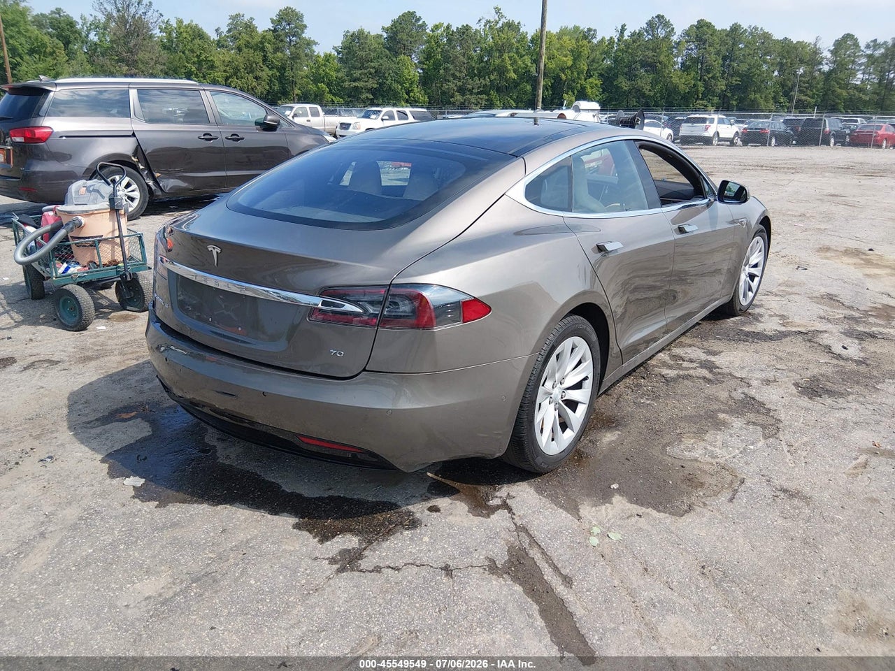 2016 TESLA MODEL S 60/70/75/85 · 4/11