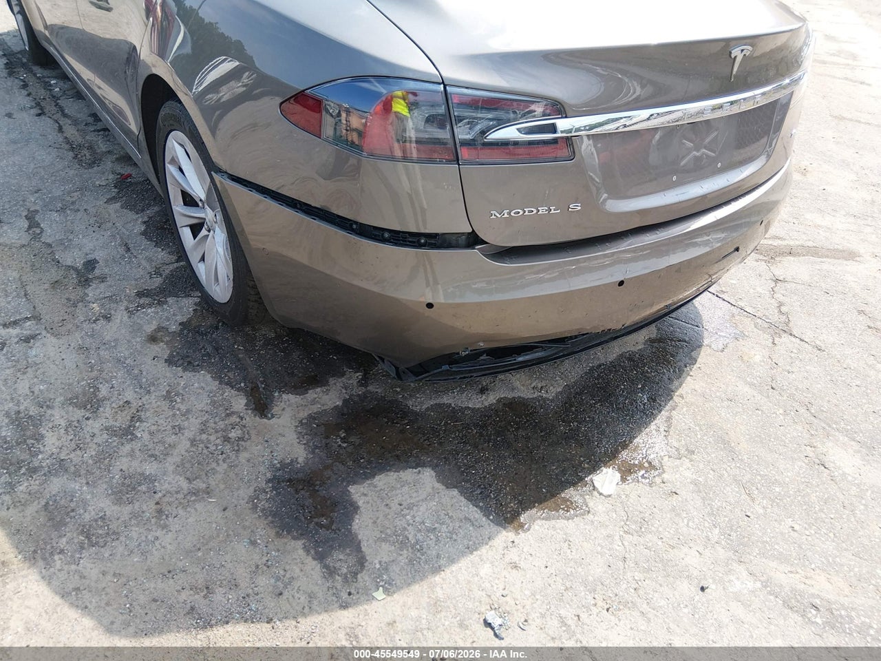 2016 TESLA MODEL S 60/70/75/85 · 6/11