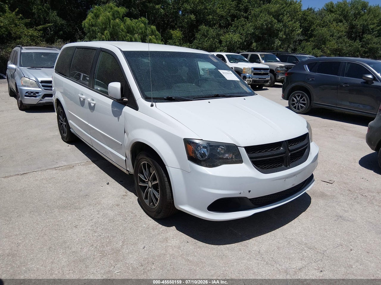 2C4RDGBG2GR****** · 2016 DODGE GRAND CARAVAN SE PLUS