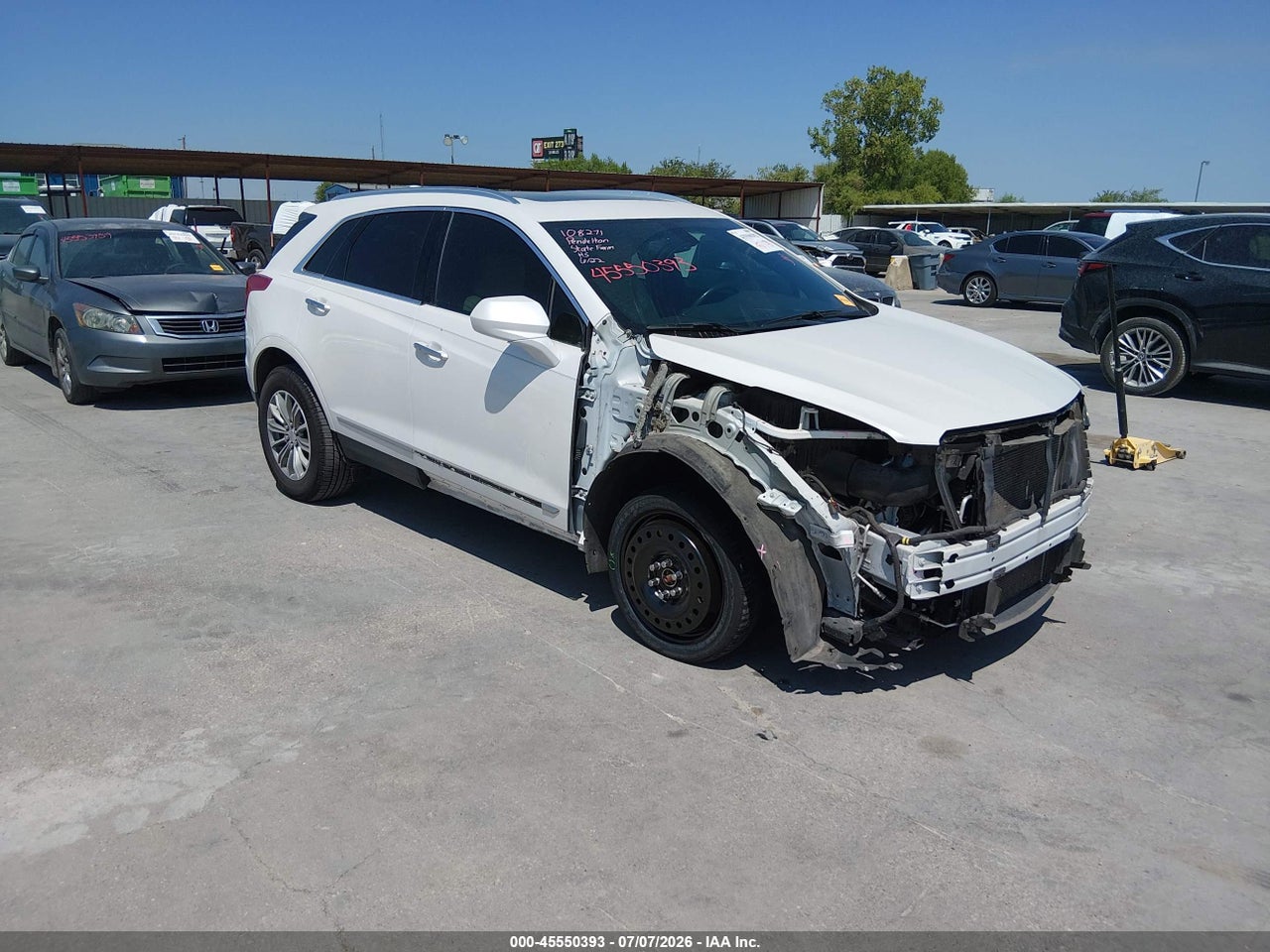 1GYKNCRS0JZ****** · 2018 CADILLAC XT5 LUXURY