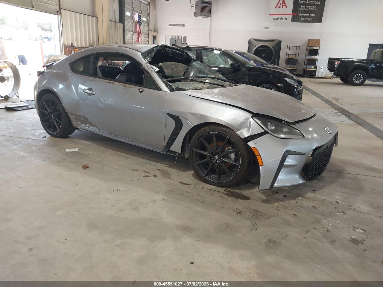 JF1ZNBE12R8****** · 2024 TOYOTA GR86 PREMIUM