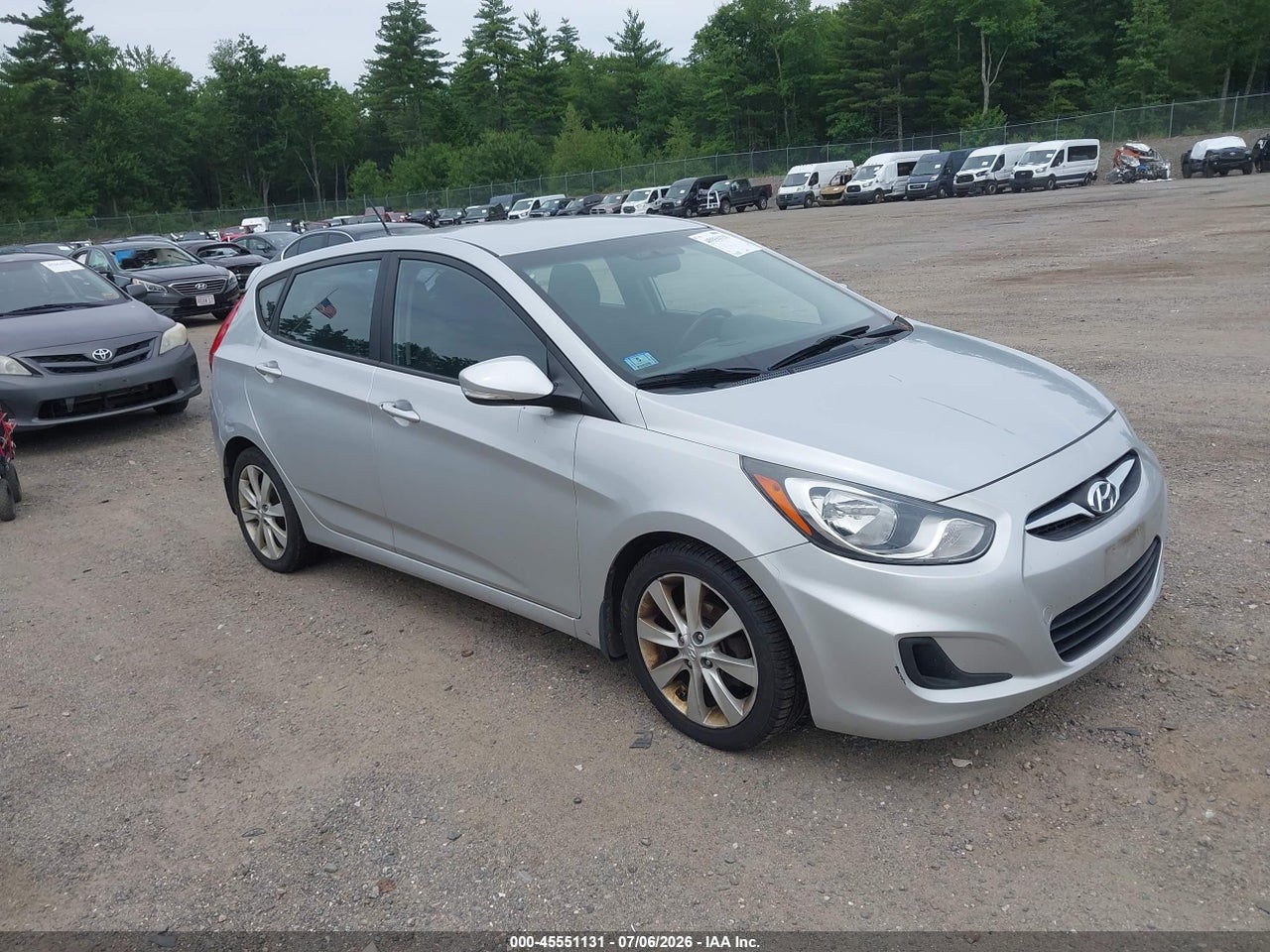 KMHCU5AE8DU****** · 2013 HYUNDAI ACCENT SE