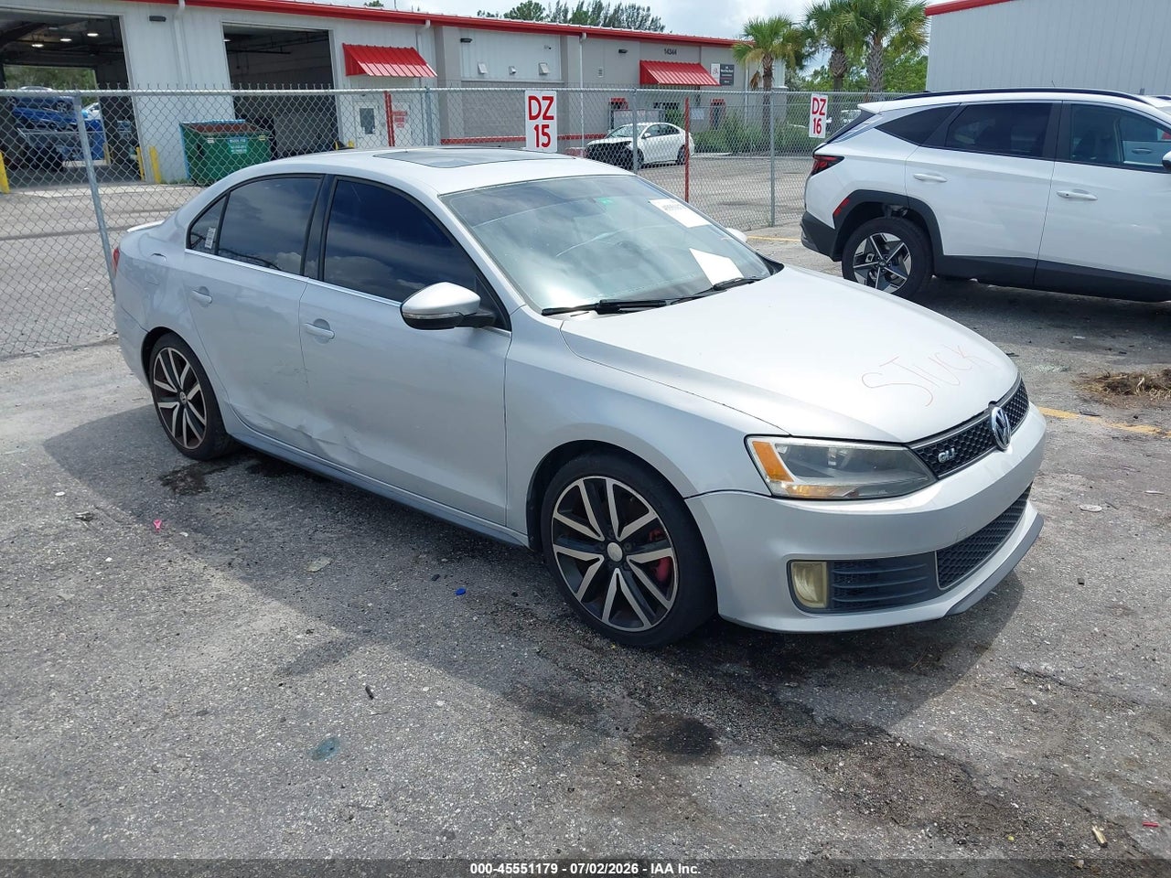 3VW467AJ0CM****** · 2012 VOLKSWAGEN JETTA GLI AUTOBAHN