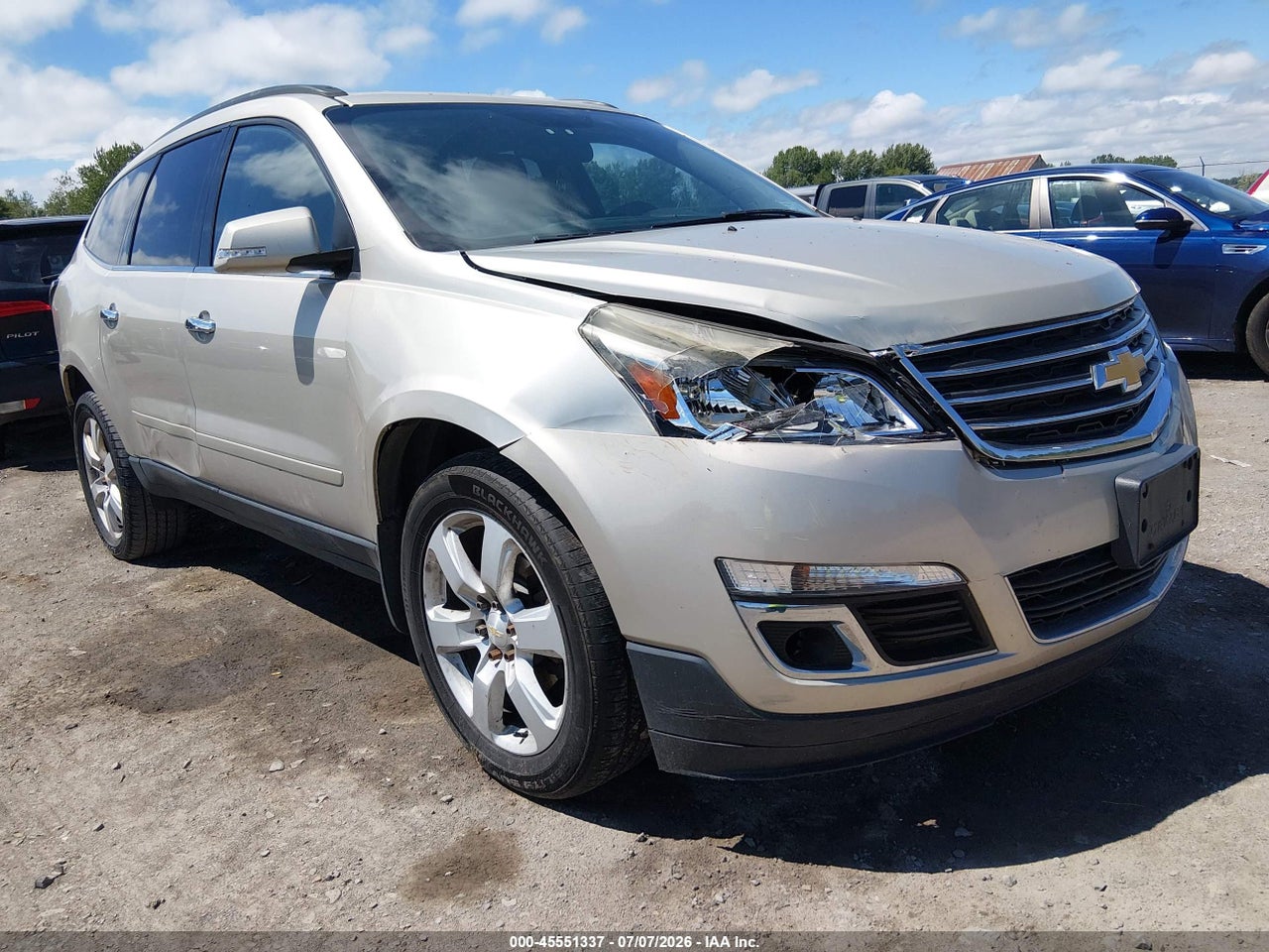 1GNKVGKD0GJ****** · 2016 CHEVROLET TRAVERSE LT