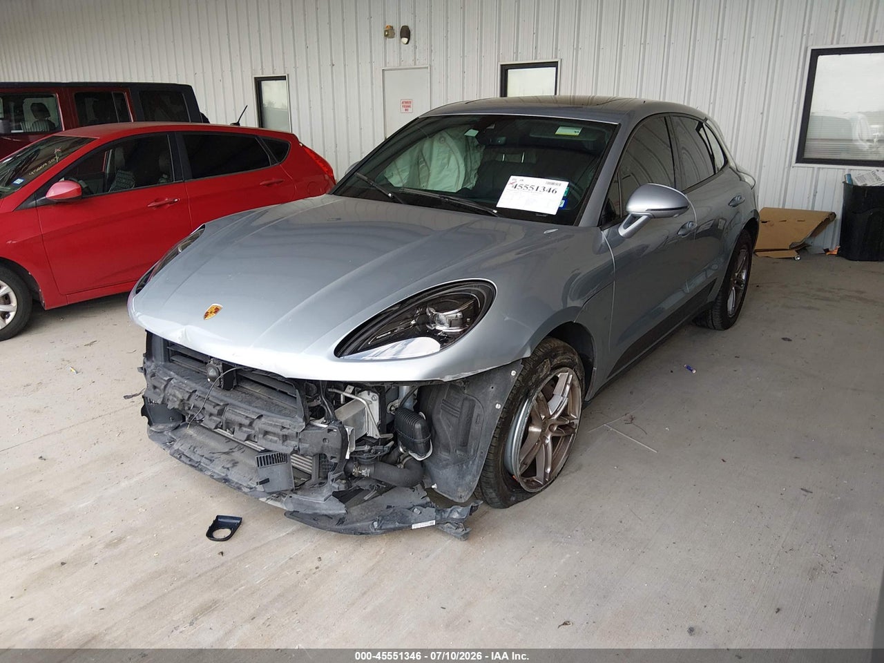 2023 PORSCHE MACAN T · 2/11