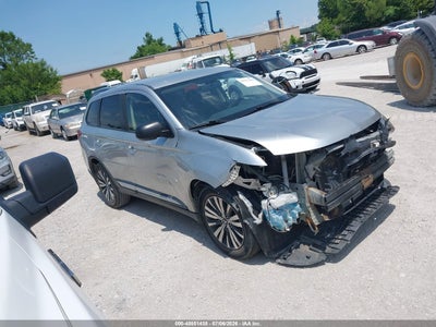2019 MITSUBISHI OUTLANDER ES