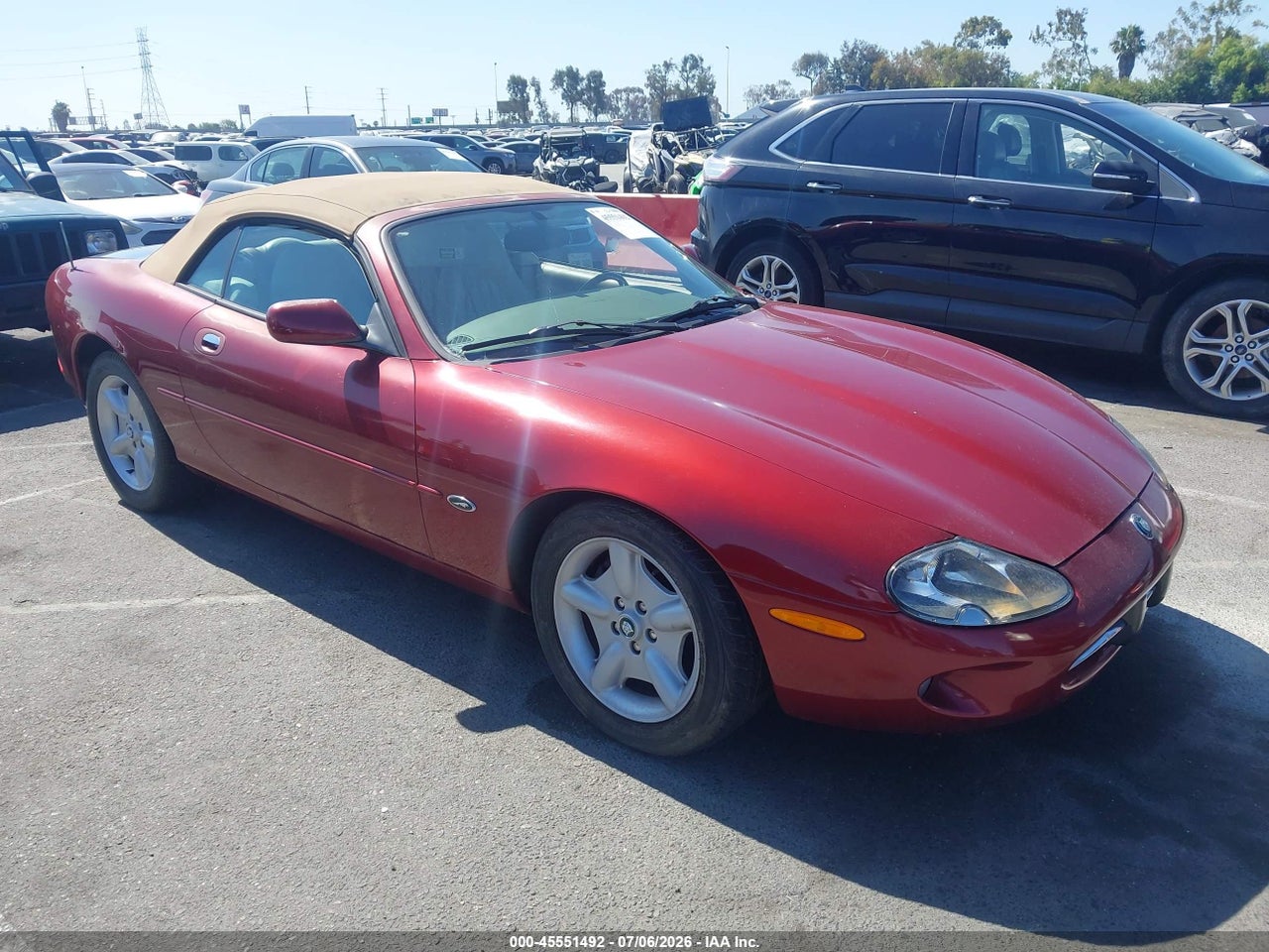 SAJGX2042XC****** · 1999 JAGUAR XK8